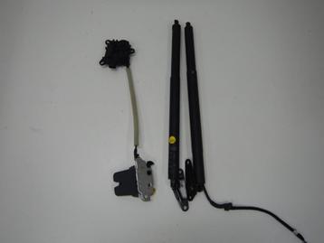 VW Tiguan 571 Elektrische Achterklep Opener 571827427A beschikbaar voor biedingen