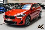 BMW X2 2.0iAS sDrive20 M-Pack Automaat - NAVI / TREKHAAK, Auto's, BMW, 1998 cc, X2, Gebruikt, Euro 6