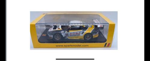 Porsche 911 GT3 R nr. 98 - Winnaar 24h Spa 2020 - Spark 1/43, Hobby en Vrije tijd, Modelauto's | 1:43, Nieuw, Auto, Overige merken