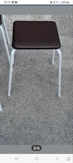 Tabourets [5], Huis en Inrichting, Stoelen, Ophalen, Zo goed als nieuw, Leer