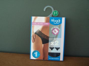 Slip met kant - Tai (nieuw) beschikbaar voor biedingen