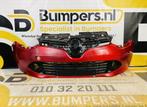 BUMPER Renault Clio 4  MK4 2012-2016 VOORBUMPER 2-F2-7102z, Gebruikt, Ophalen of Verzenden, Bumper, Voor