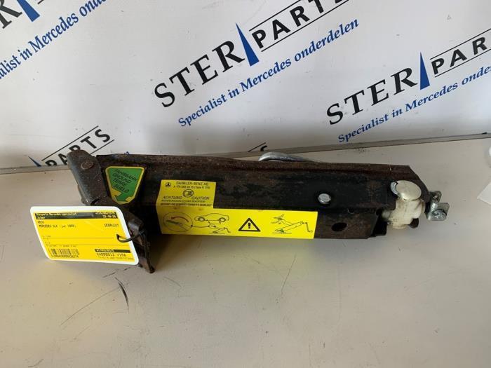 Krik van een Mercedes SLK, Auto-onderdelen, Overige Auto-onderdelen, Mercedes-Benz, Gebruikt, 3 maanden garantie, Ophalen of Verzenden