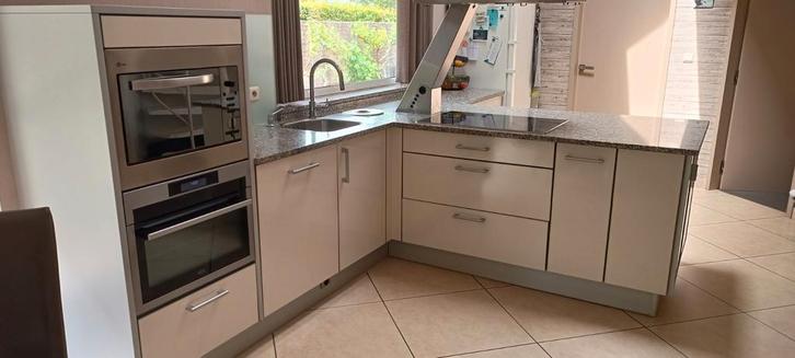 Dringende verkoop! - Witte hoogglans keuken, Huis en Inrichting, Keuken | Keukenelementen, Gebruikt, Ophalen