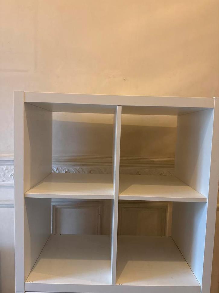 2 Meuble IKEA KALLAX 8 cases, Huis en Inrichting, Kasten | Boekenkasten, Zo goed als nieuw, Ophalen