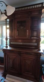 Mechelse kast, Ophalen