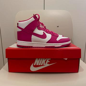 Nike Dunk High Pink Prime | EU 42,5