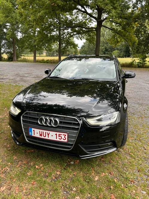 Audi a4 b8 break, Auto's, Audi, A4, Zetelverwarming, Diesel, Break, 5 deurs, Handgeschakeld, Zwart, Grijs, Stof, Voorwielaandrijving