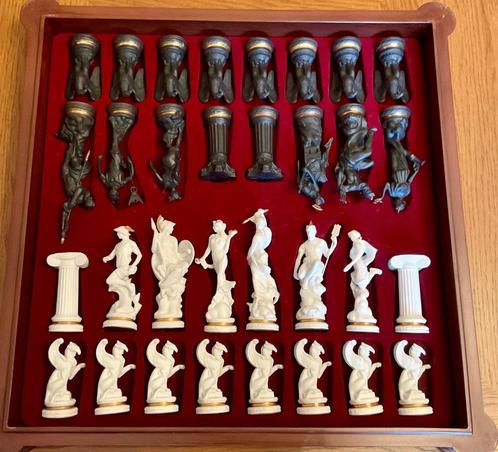 Franklin Mint * L’echiquier des DIEUX * Chess set of God *, Antiquités & Art, Art | Sculptures & Bois, Enlèvement