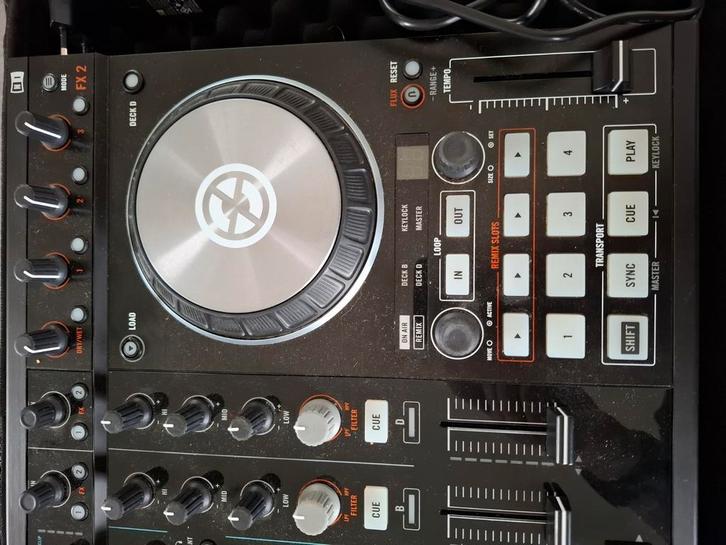 Native Instruments Traktor Kontrol S4 MK2, Muziek en Instrumenten, Dj-sets en Draaitafels, Gebruikt, Ophalen of Verzenden