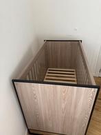 Baby bed + matras, Kinderen en Baby's, Ophalen, Zo goed als nieuw
