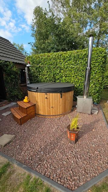 Hottub Full Option 200cm Gratis Levering en Plaatsing  beschikbaar voor biedingen