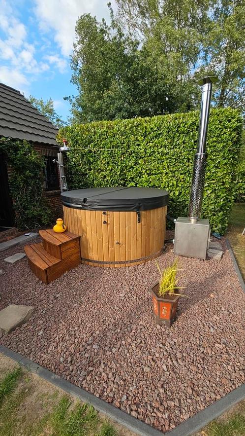 Hottub Full Option 200cm Gratis Levering en Plaatsing, Tuin en Terras, Bubbelbaden en Hottubs, Nieuw, Filter, Ophalen of Verzenden