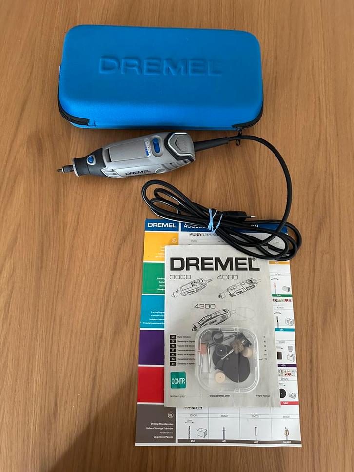 Dremel 3000 multitool, Doe-het-zelf en Bouw, Gereedschap | Handgereedschap, Zo goed als nieuw, Ophalen