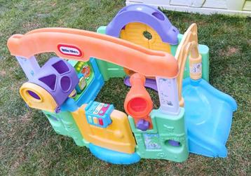 Little Tikes activity garden  beschikbaar voor biedingen