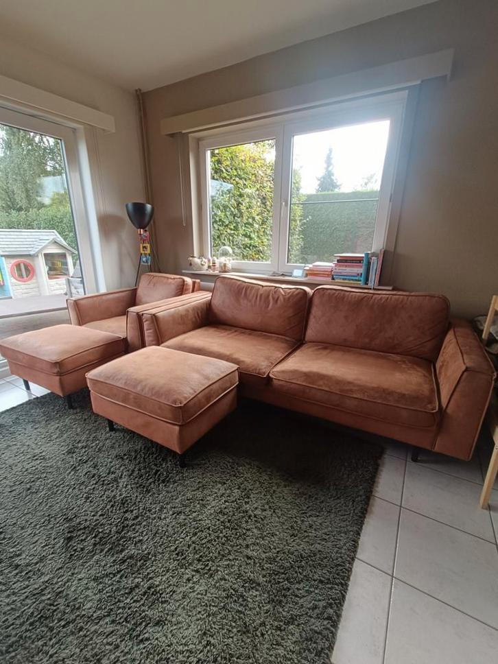 QUENTIN zetel kleur cognac 3-zit, 1-zit met 2 voetbanken, Huis en Inrichting, Zetels | Complete zithoeken, Gebruikt, Leer, Ophalen