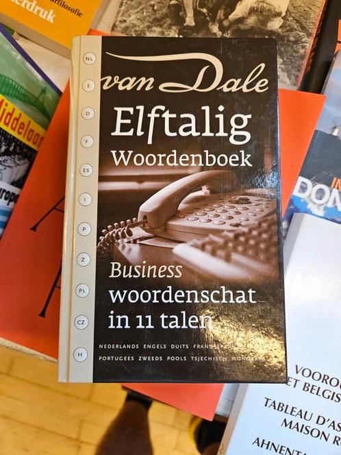 Van Dale Elftalig woordenboek Business, Boeken, Woordenboeken, Zo goed als nieuw, Duits, Van Dale, Ophalen of Verzenden