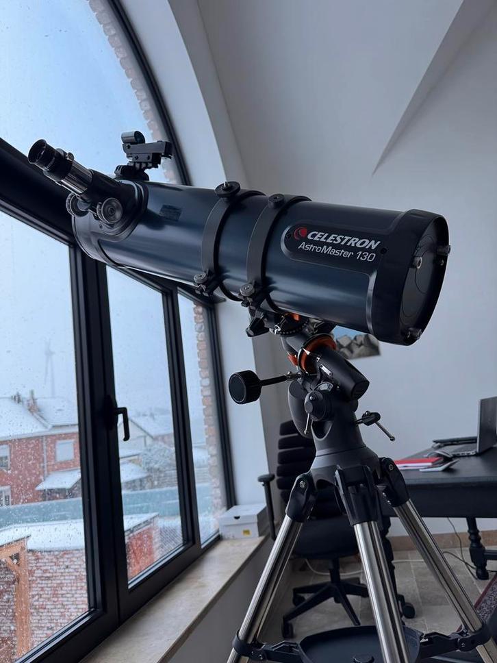 Telescoop Celestron AstroMaster 130  uitstekende staat, Audio, Tv en Foto, Optische apparatuur | Telescopen, Zo goed als nieuw