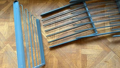 IKEA uittrekbare broekhangers voor PAX kast (4 stuks), Huis en Inrichting, Kasten | Kleerkasten, Zo goed als nieuw, Ophalen