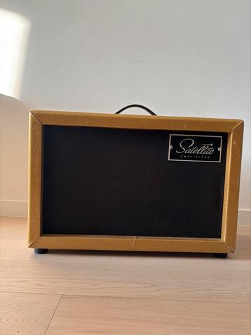 Satellite Cabinet met Celestion Alnico Blue (16 ohm) beschikbaar voor biedingen