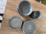 borden set ona, Ophalen, Keramiek, Nieuw, Bord(en)