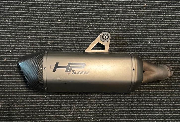 Pot d'échappement Akrapovic pour BMW R1200 GS LC, Motos, Pièces | BMW, Utilisé, Envoi