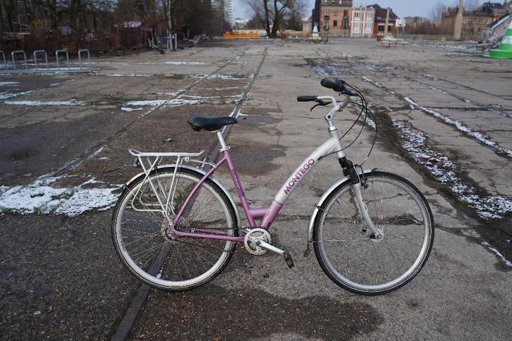 VELO MONTEGO - HERZIEN, Fietsen en Brommers, Fietsen | Dames | Damesfietsen, Zo goed als nieuw, Ophalen