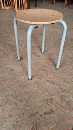 70 schoolkrukjes vintage plywood bijzet horeca kruk partij!, Ophalen of Verzenden, Zo goed als nieuw, Hout