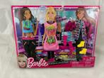 Barbie Fashion Gift Set  3 trendy outfits dresses Nieuw, Ophalen of Verzenden, Nieuw, Barbie