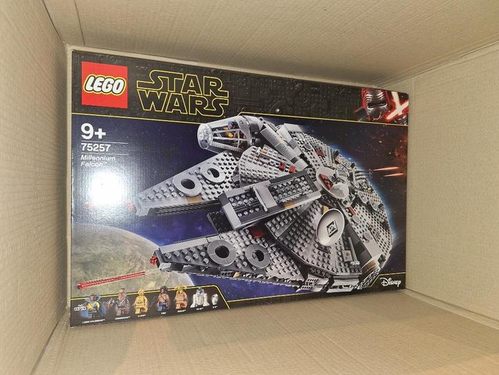 Lego Star wars millennium falcon 75257, Kinderen en Baby's, Speelgoed | Duplo en Lego, Nieuw, Lego, Complete set, Ophalen