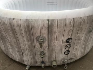 Jacuzzi gonflable Fiji Lay-Z spa, Enlèvement, Utilisé, Couverture, Gonflable