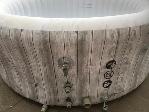 Opblaasbare jacuzzi Fiji Lay-Z spa, Tuin en Terras, Bubbelbaden en Hottubs, Gebruikt, Opblaasbaar, Afdekzeil, Filter, Pomp, Ophalen