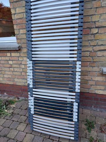 Lattenbodems 70 cm beschikbaar voor biedingen