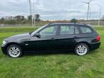BMW 3 Serie 320 Touring 320i break (bj 2007), Auto's, Stof, Zwart, 4 cilinders, Zwart