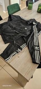 originele trainingspak Adidas zwart, Ophalen, Zo goed als nieuw