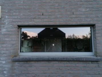 Vast raam 1518 x 618, Ral kleur 7030, incl dorpels beschikbaar voor biedingen