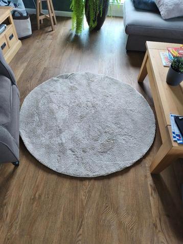 Rond kleed IKEA  beschikbaar voor biedingen