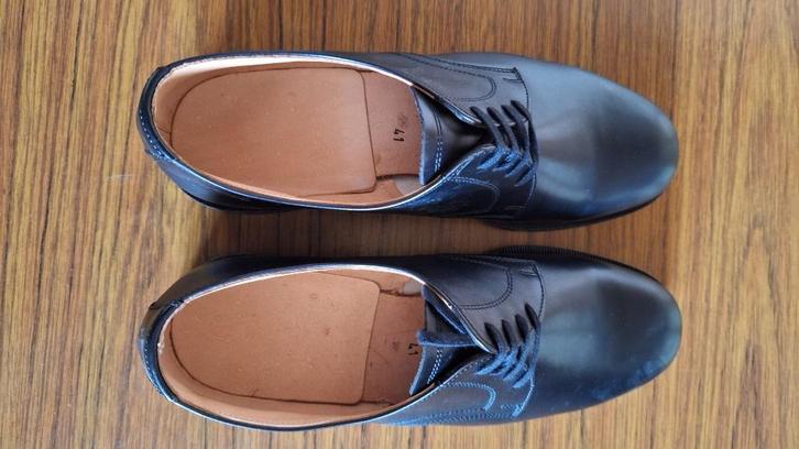 Heren veter schoenen leer zwart maat 41-8 nieuw, Kleding | Heren, Schoenen, Nieuw, Veterschoenen, Zwart, Ophalen of Verzenden