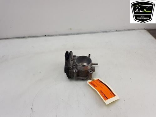 GASKLEPHUIS Toyota Verso (01-2009/08-2018) (|220300T050|), Auto-onderdelen, Motor en Toebehoren, Toyota, Gebruikt