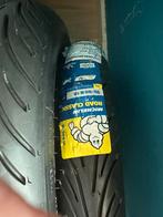 Nieuwe set motorbanden Michelin