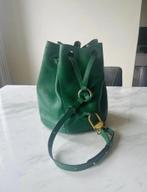 Iconische Bucket bag Olivier Delvaux, Handtassen en Accessoires, Tassen | Damestassen, Ophalen of Verzenden, Groen