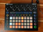 Novation circuit groovebox, Muziek en Instrumenten, Synthesizers, Novation, Met midi-aansluiting, Gebruikt