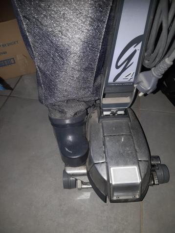 aspirateur Kirby G4 + gros lot d'accessoires, Electroménager, Enlèvement, Utilisé, Aspirateur