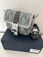Nieuwe heren dior crossbody tas – grijs, Overige merken, Ophalen of Verzenden, Zo goed als nieuw, Grijs