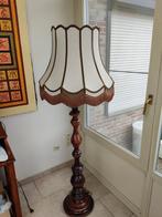 Grand magnifique lampadaire en bois rustique, Comme neuf, Enlèvement ou Envoi