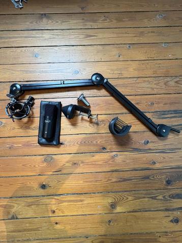 Kit Microphone Bird UM1 + Rode PSA1 + araignée et filtre ant beschikbaar voor biedingen