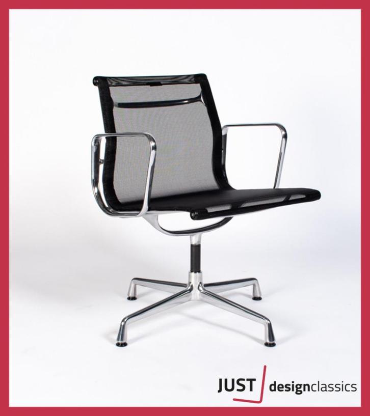 Vitra Eames ea108 Zwart Netweave Gepolijst voorraad 2, Huis en Inrichting, Stoelen, Zo goed als nieuw, Vijf, Zes of meer stoelen