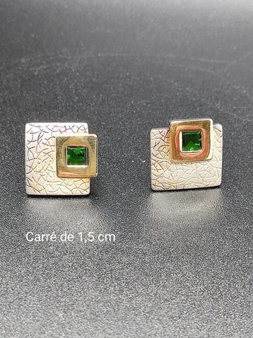 Vierkante oorbellen en groene steen. 925j zilver beschikbaar voor biedingen