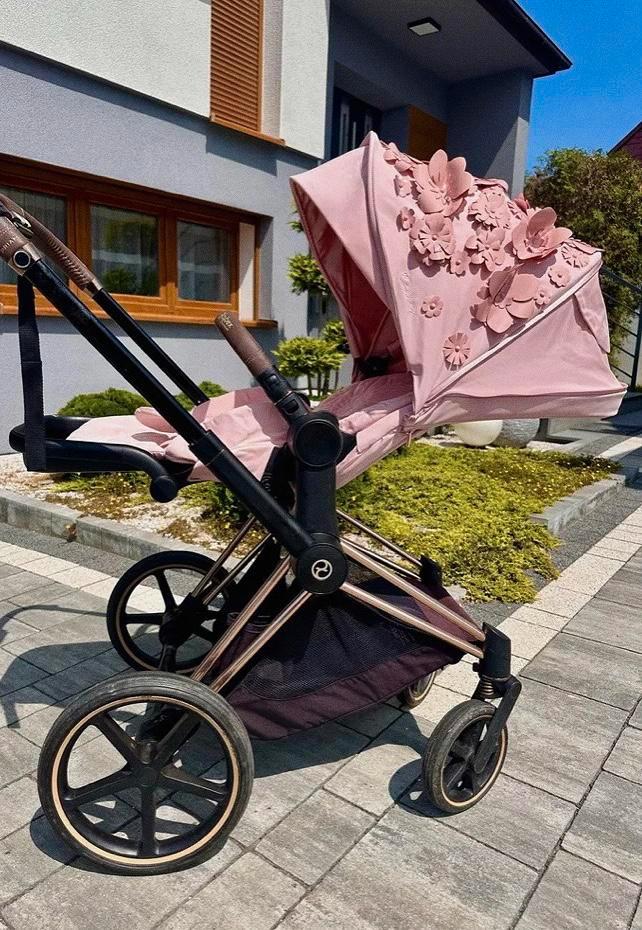 Cybex Priam 4.0 simply flowers pink. rose gold frame, Enfants & Bébés, Poussettes & Combinaisons, Comme neuf, Poussette, Enlèvement