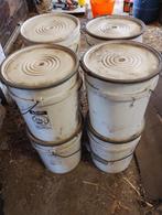 8 Afsluitbare grote emmers voor dierenvoeding, Ophalen